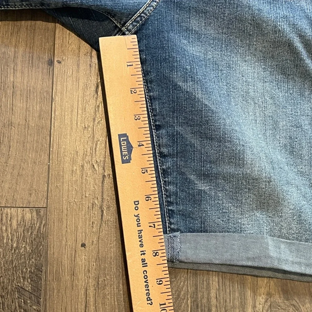 Signature by Levi Strauss & Co Womens Mid Rise Bermuda Shorts Blue Size 14 W32